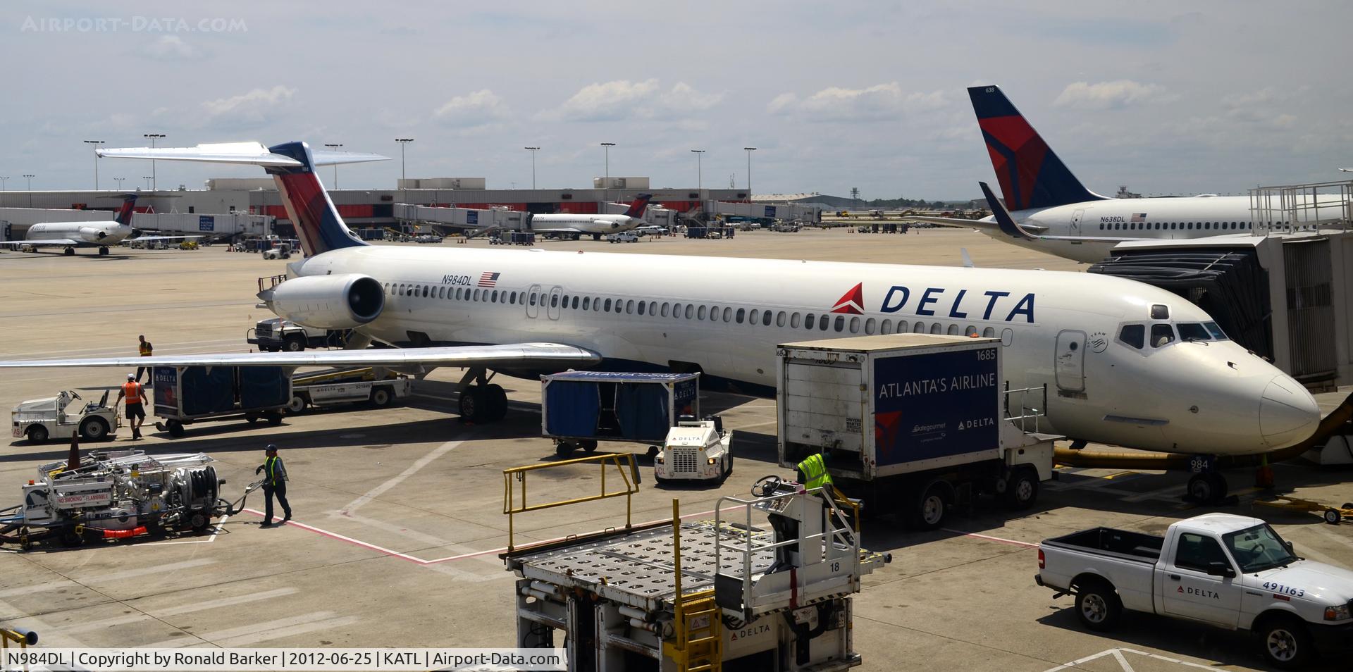 N984DL, 1991 McDonnell Douglas MD-88 C/N 53311, Atlanta