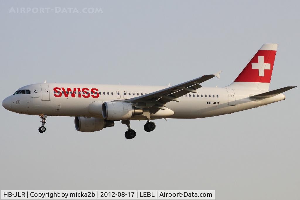 HB-JLR, 2012 Airbus A320-214 C/N 5037, Landing