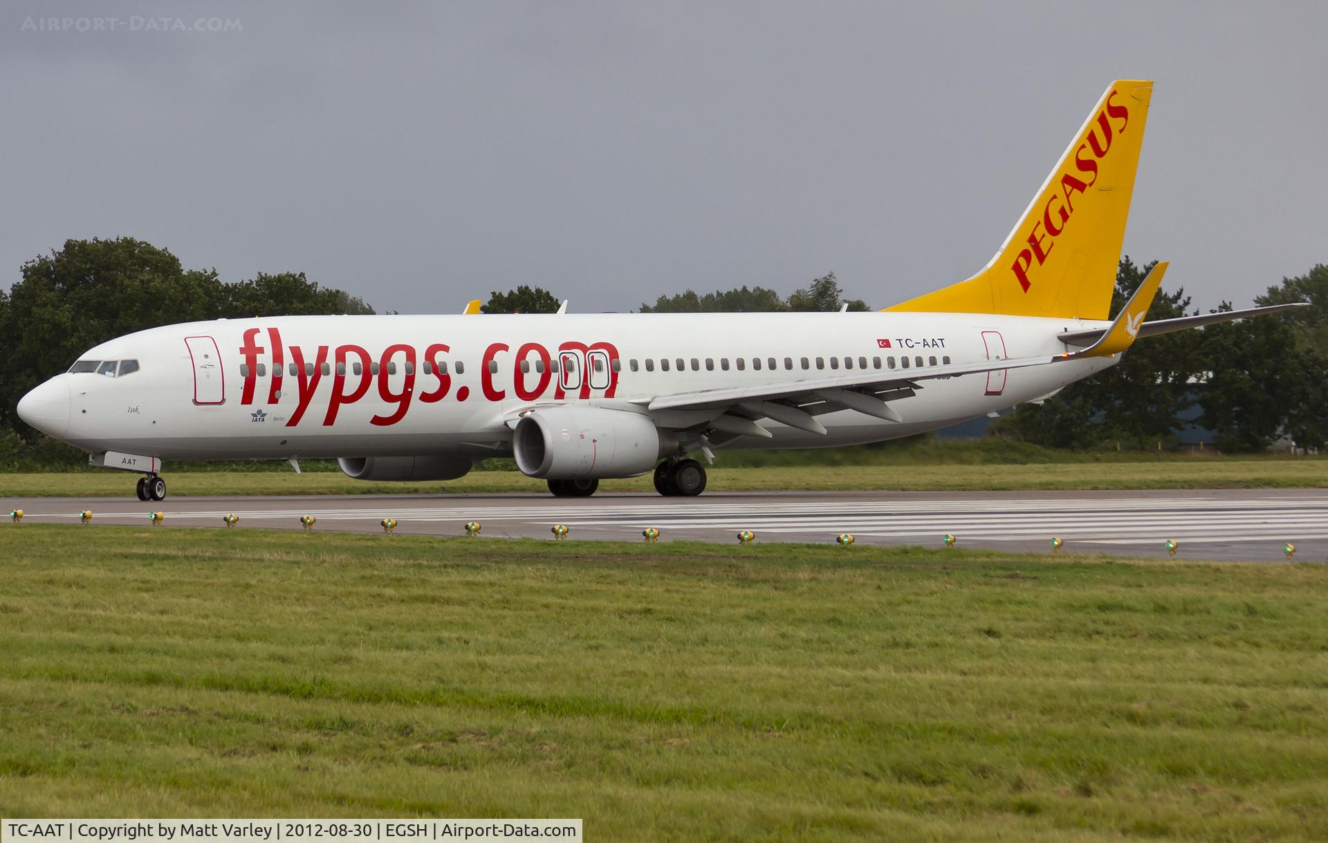 TC-AAT, 2010 Boeing 737-82R C/N 40872, About to depart EGSH