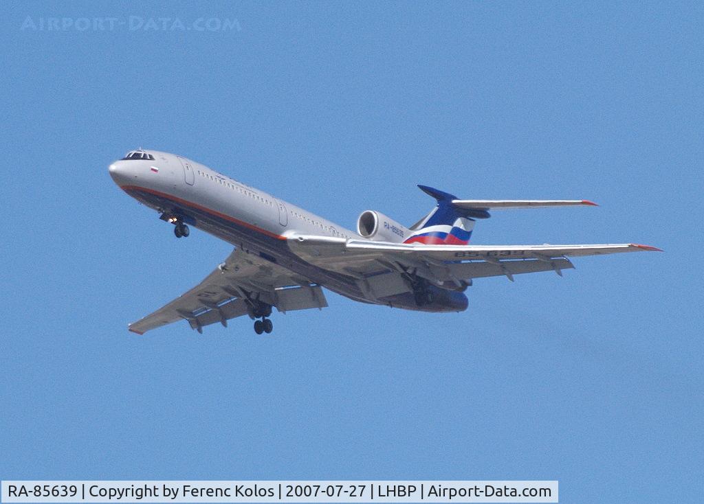 RA-85639, 1988 Tupolev Tu-154M C/N 88A771, Ferihegy