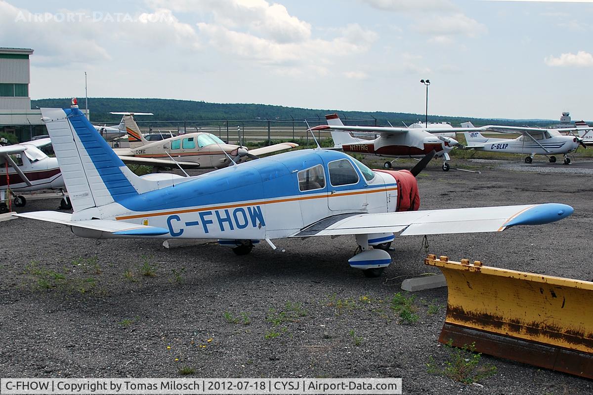 C-FHOW, 1974 Piper PA-28-140 C/N 28-7425015, 