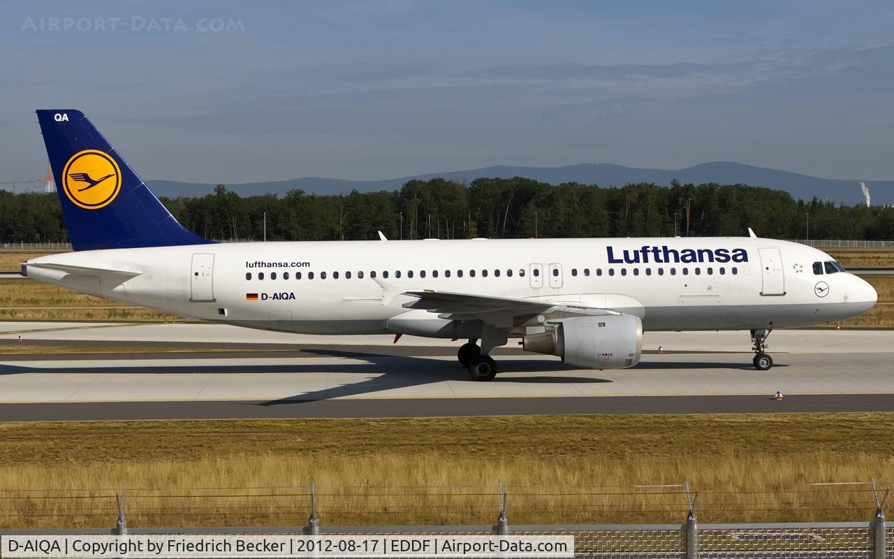 D-AIQA, 1991 Airbus A320-211 C/N 0172, taxying to the gate