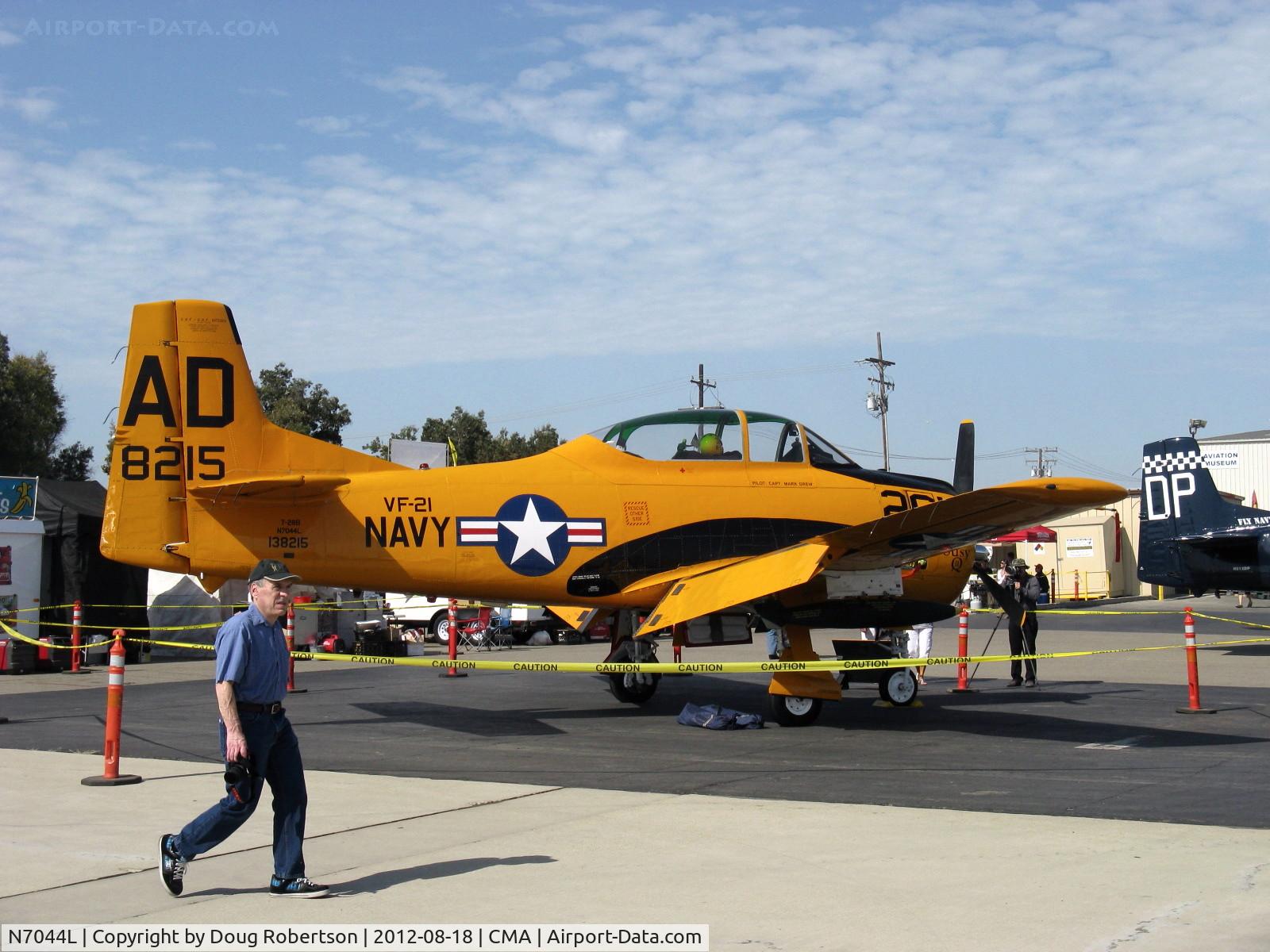 N7044L, 1955 North American T-28B Trojan C/N 200-286 (138215), 1955 North American T-28B TROJAN 'Susie Q II', Wright R-1820-86 9 cylinder radial 1,425 Hp