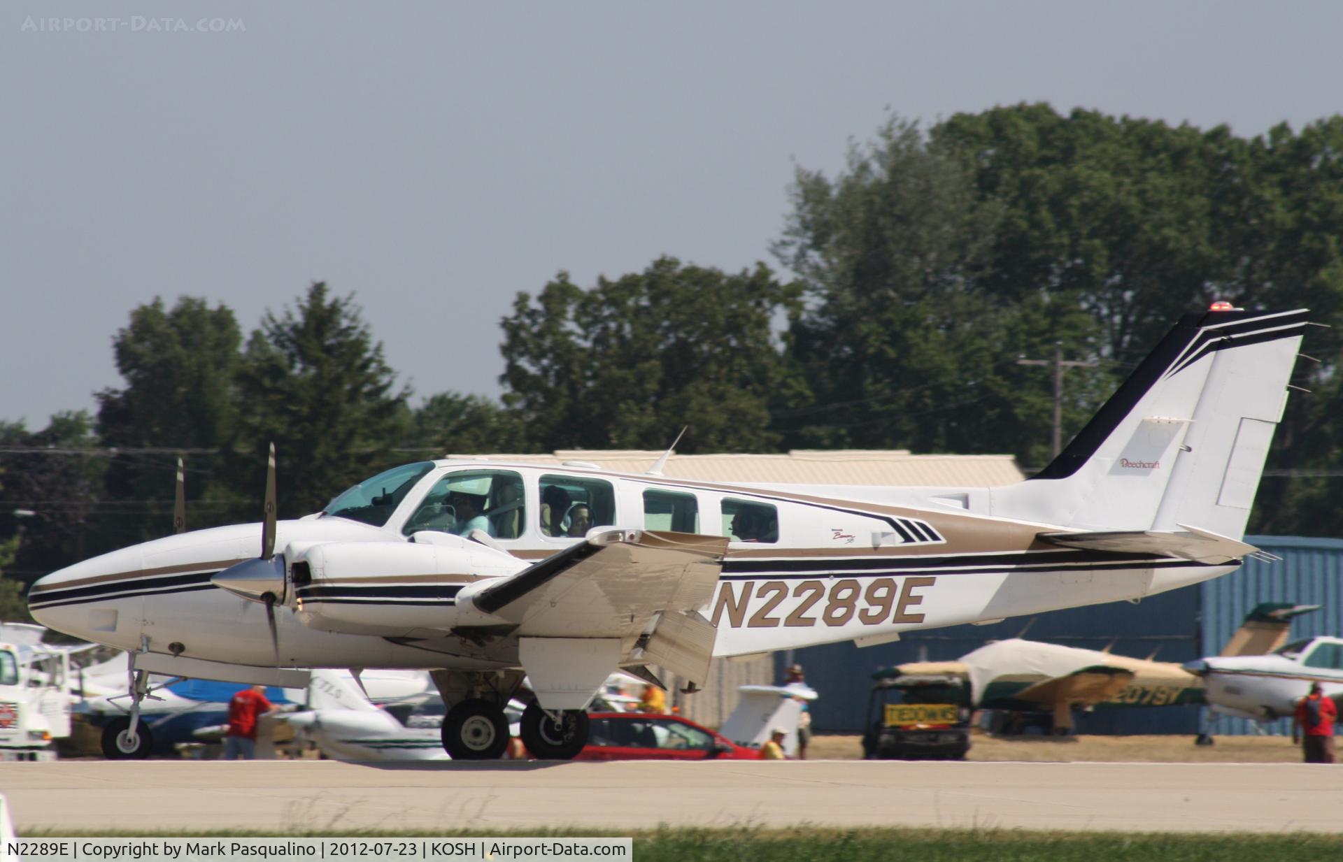 N2289E, 1997 Raytheon Aircraft Company 58 C/N TH-1821, Beech 58