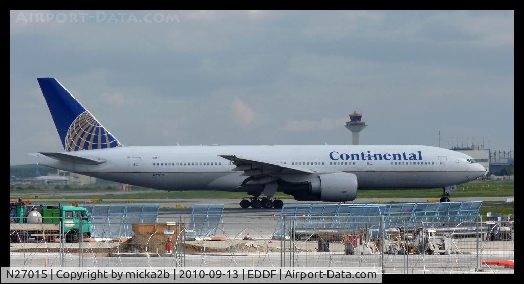 N27015, 2000 Boeing 777-224/ER C/N 28678, Take off