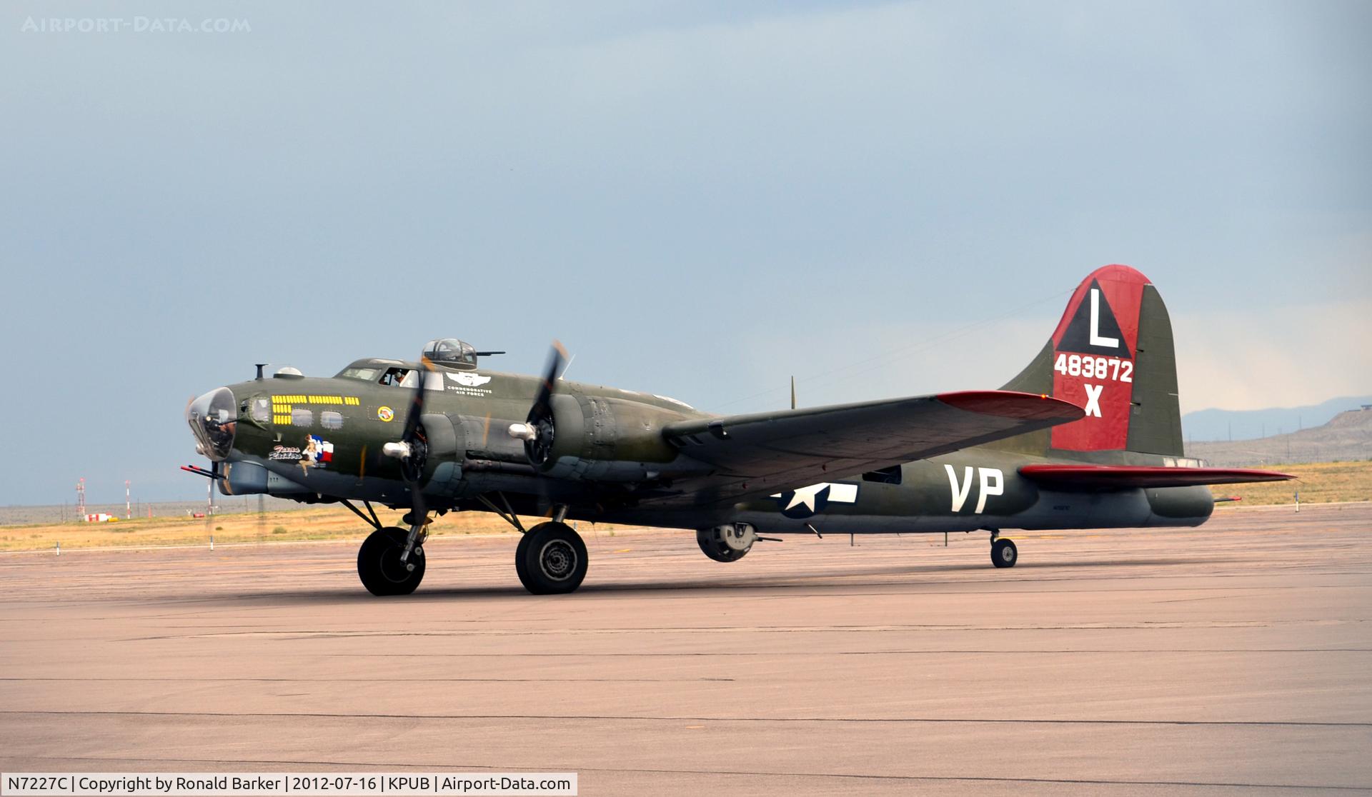 N7227C, 1944 Boeing B-17G Fortress C/N 32513, B-17G Taxi PUB