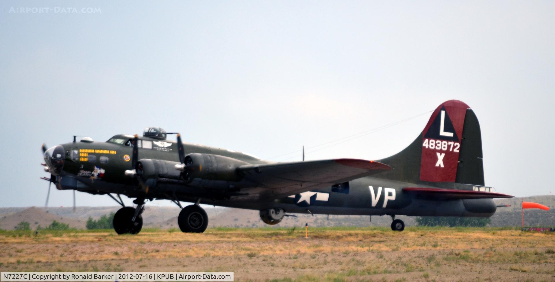 N7227C, 1944 Boeing B-17G Fortress C/N 32513, B-17G Taxi