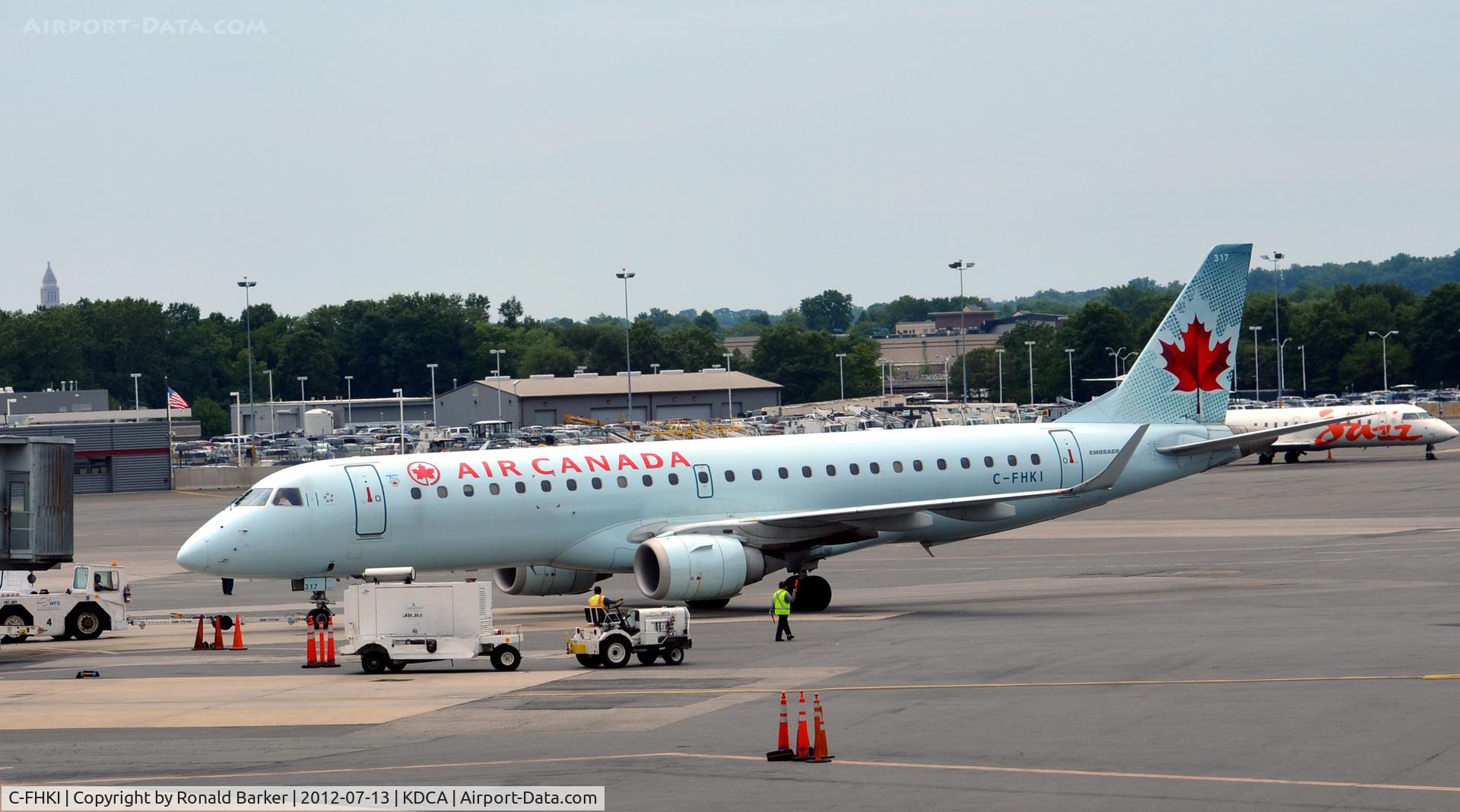 C-FHKI, 2006 Embraer 190AR (ERJ-190-100IGW) C/N 19000052, DCA, VA