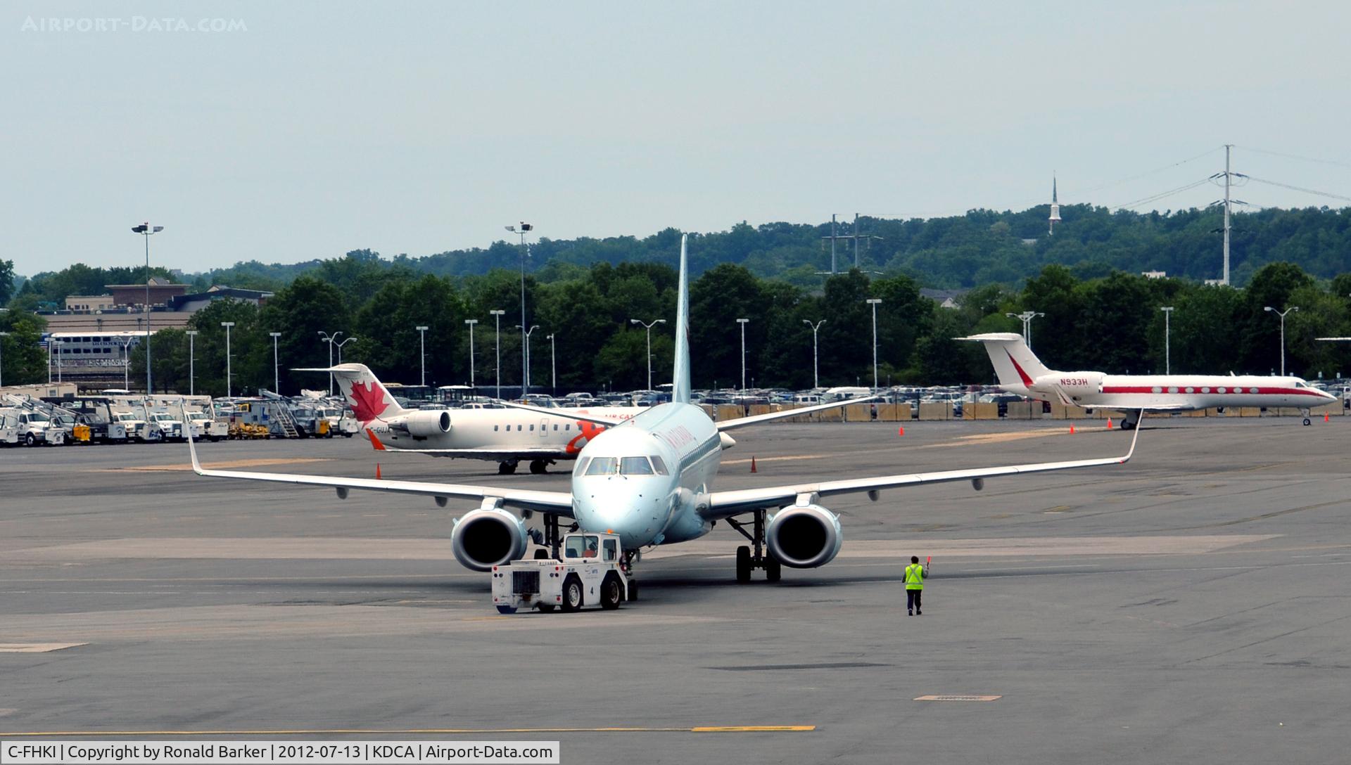 C-FHKI, 2006 Embraer 190AR (ERJ-190-100IGW) C/N 19000052, Push back DCA, VA
