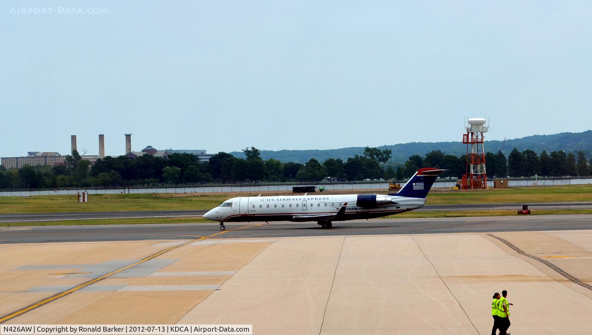 N426AW, 2002 Bombardier CRJ-200LR (CL-600-2B19) C/N 7669, Taxi DCA