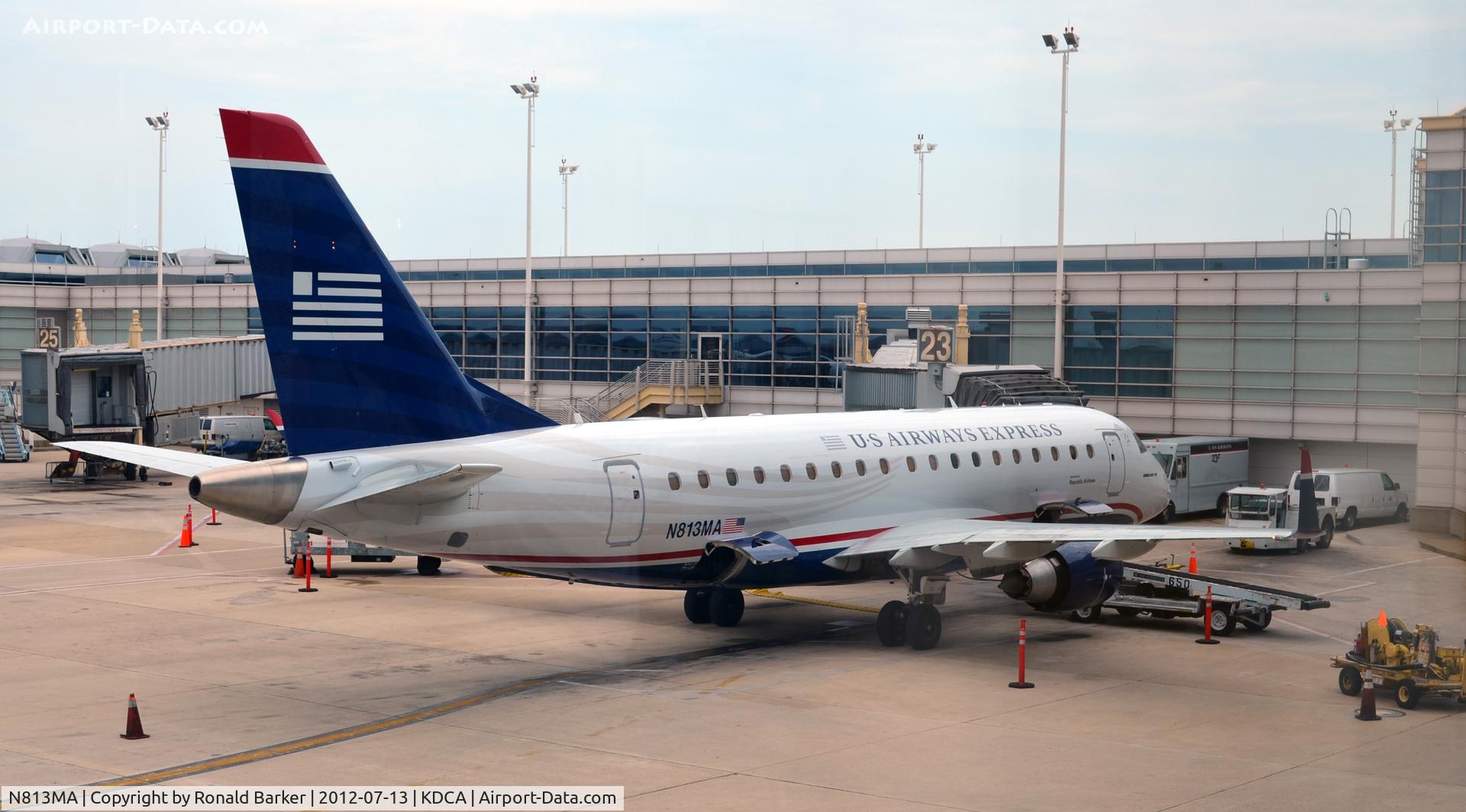 N813MA, 2004 Embraer 170SU (ERJ-170-100SU) C/N 17000031, DCA, VA