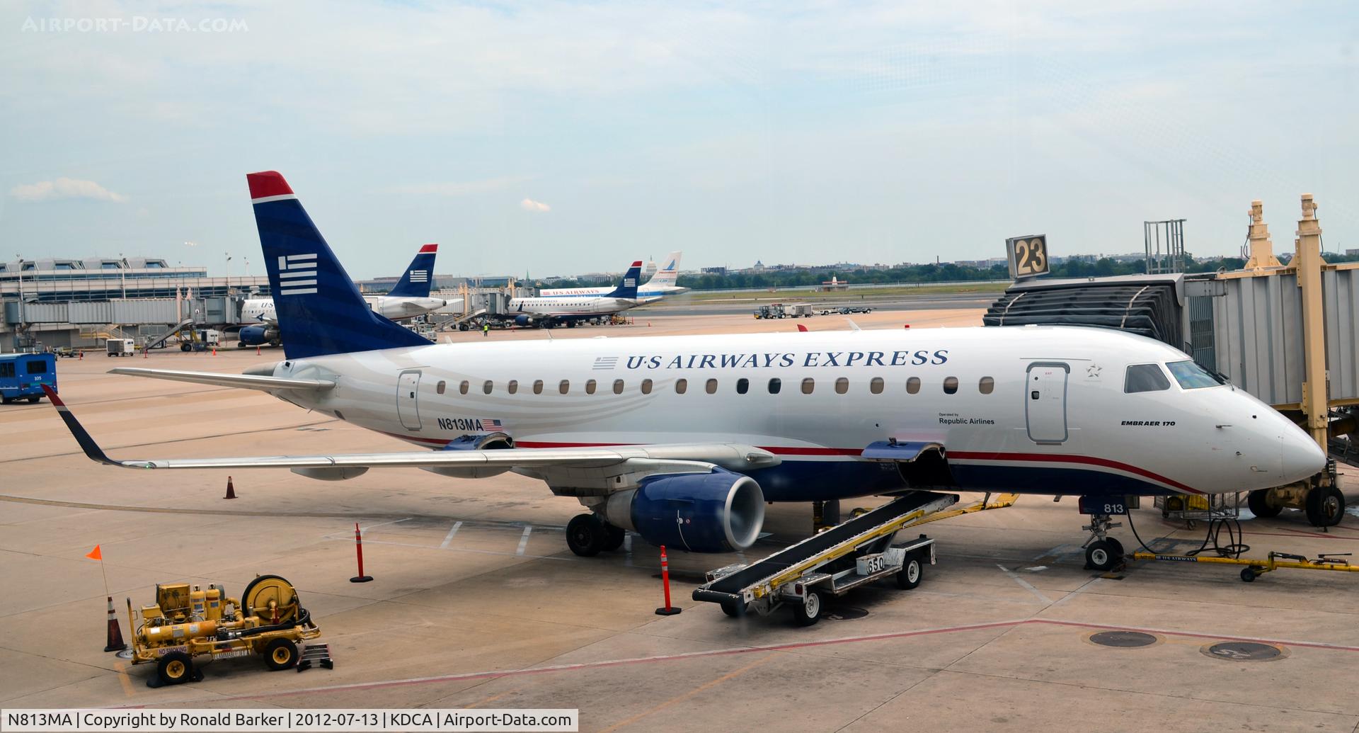 N813MA, 2004 Embraer 170SU (ERJ-170-100SU) C/N 17000031, DCA, VA