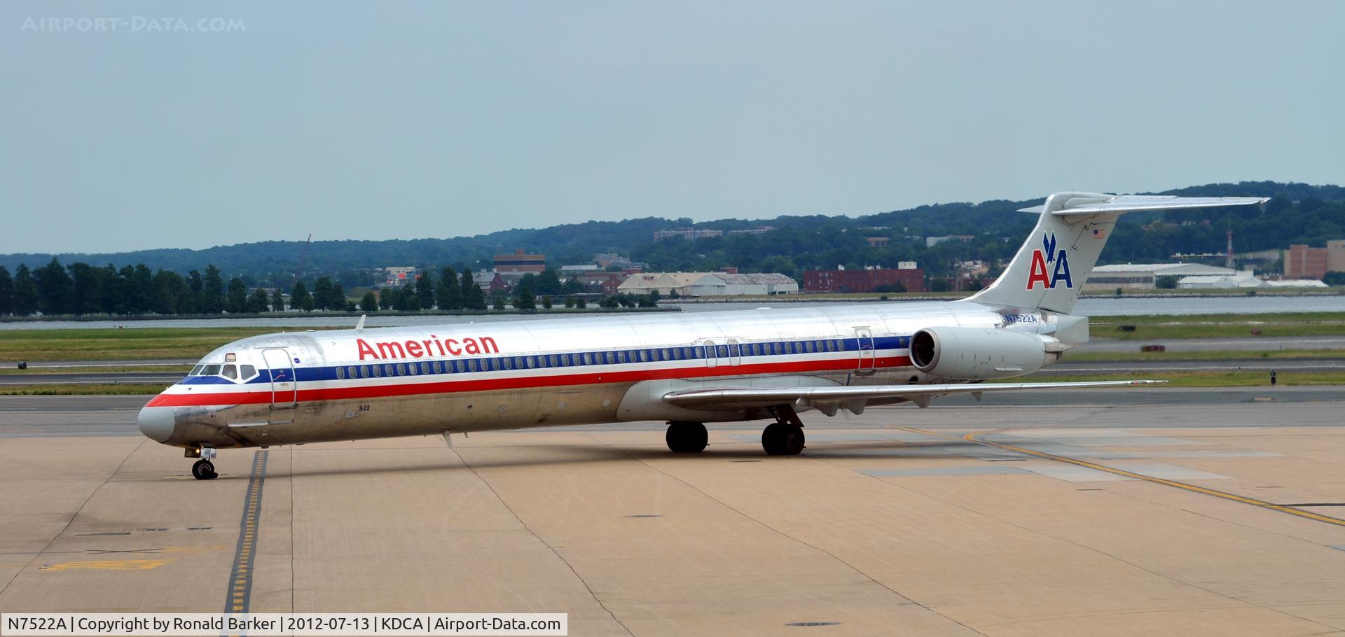 N7522A, 1990 McDonnell Douglas MD-82 (DC-9-82) C/N 49899, Taxi DCA