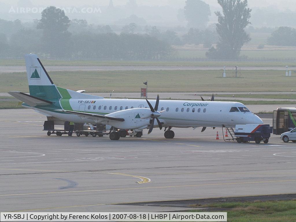 YR-SBJ, 1995 Saab 2000 C/N 2000-018, Ferihegy