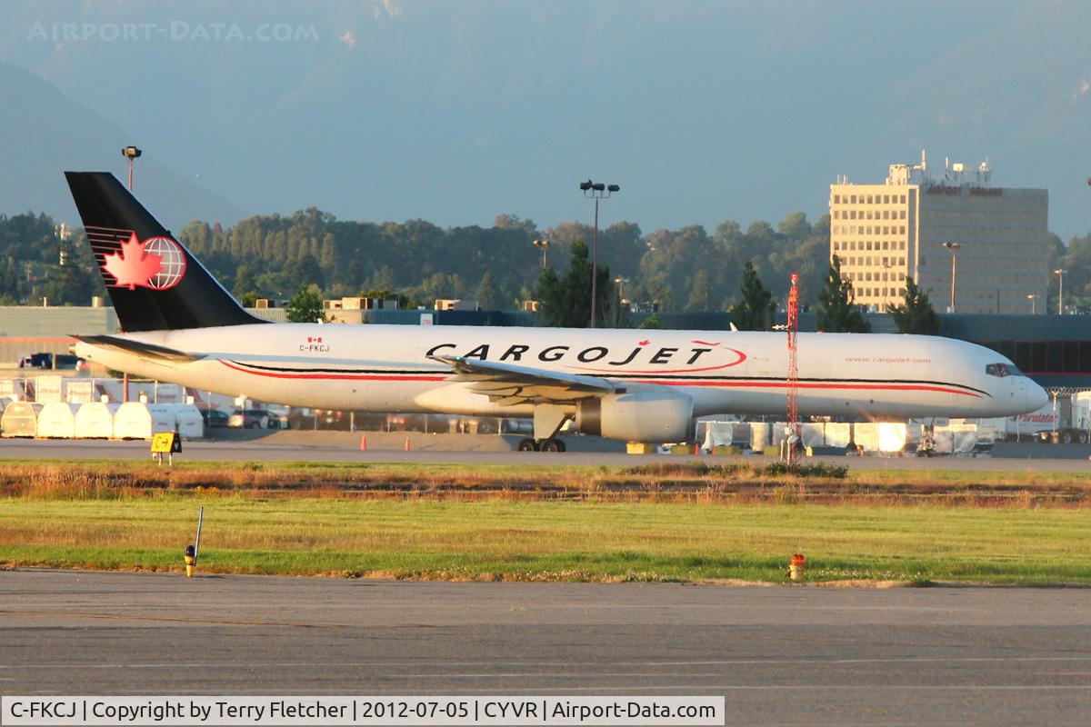C-FKCJ, 1990 Boeing 757-236 C/N 24792, 1990 Boeing 757-236, c/n: 24792