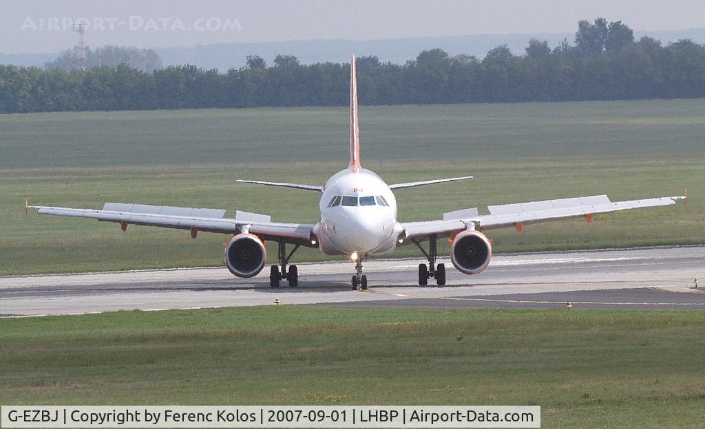 G-EZBJ, 2007 Airbus A319-111 C/N 3036, Ferihegy