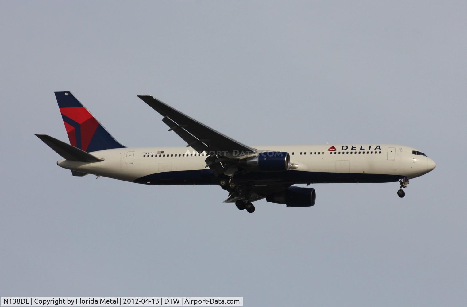 N138DL, 1991 Boeing 767-332 C/N 25409, Delta 767-300