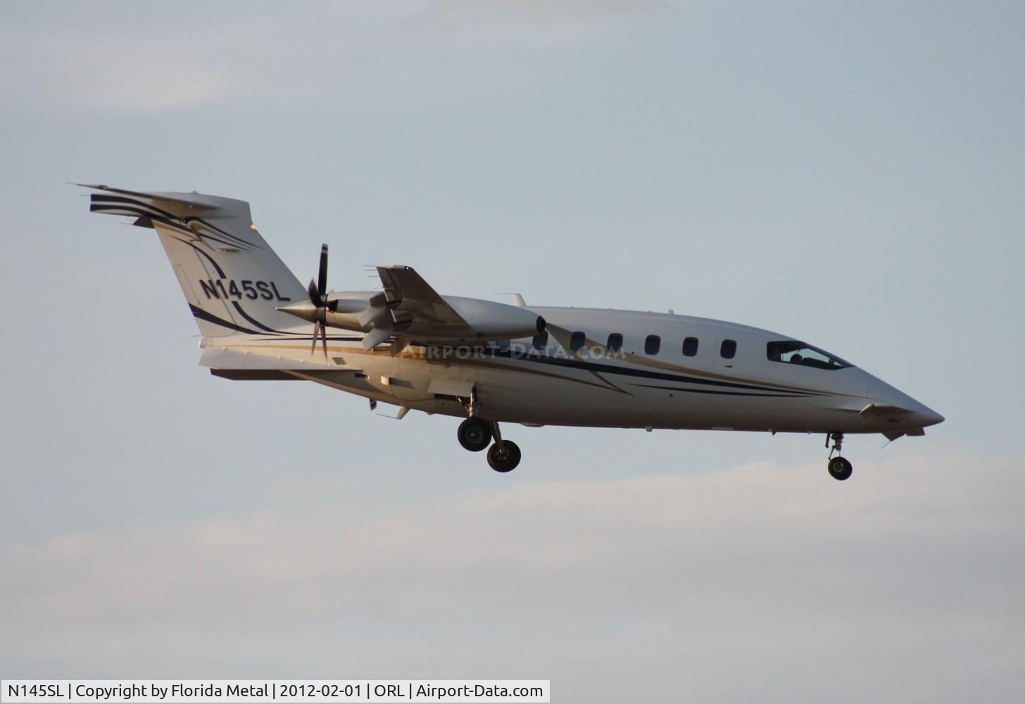 N145SL, 2004 Piaggio P-180 Avanti C/N 1093, Piaggio P180