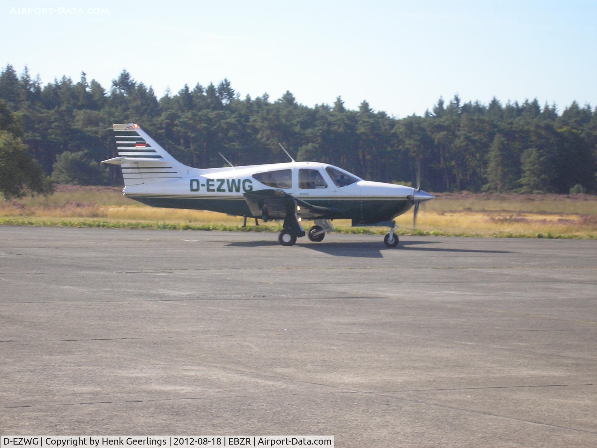 D-EZWG, Rockwell Commander 114 C/N 14620, Fly In , Zoersel