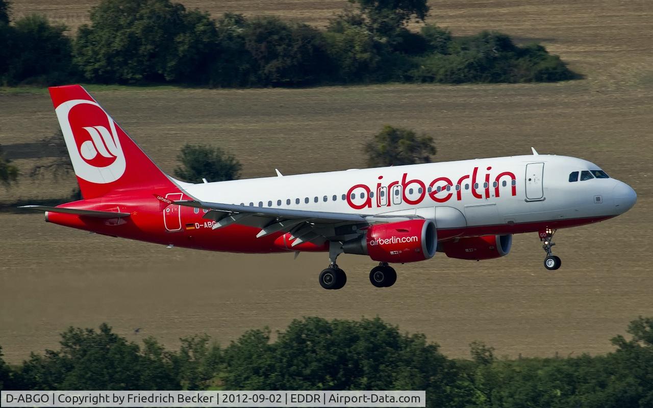 D-ABGO, 2008 Airbus A319-112 C/N 3689, on final RW09