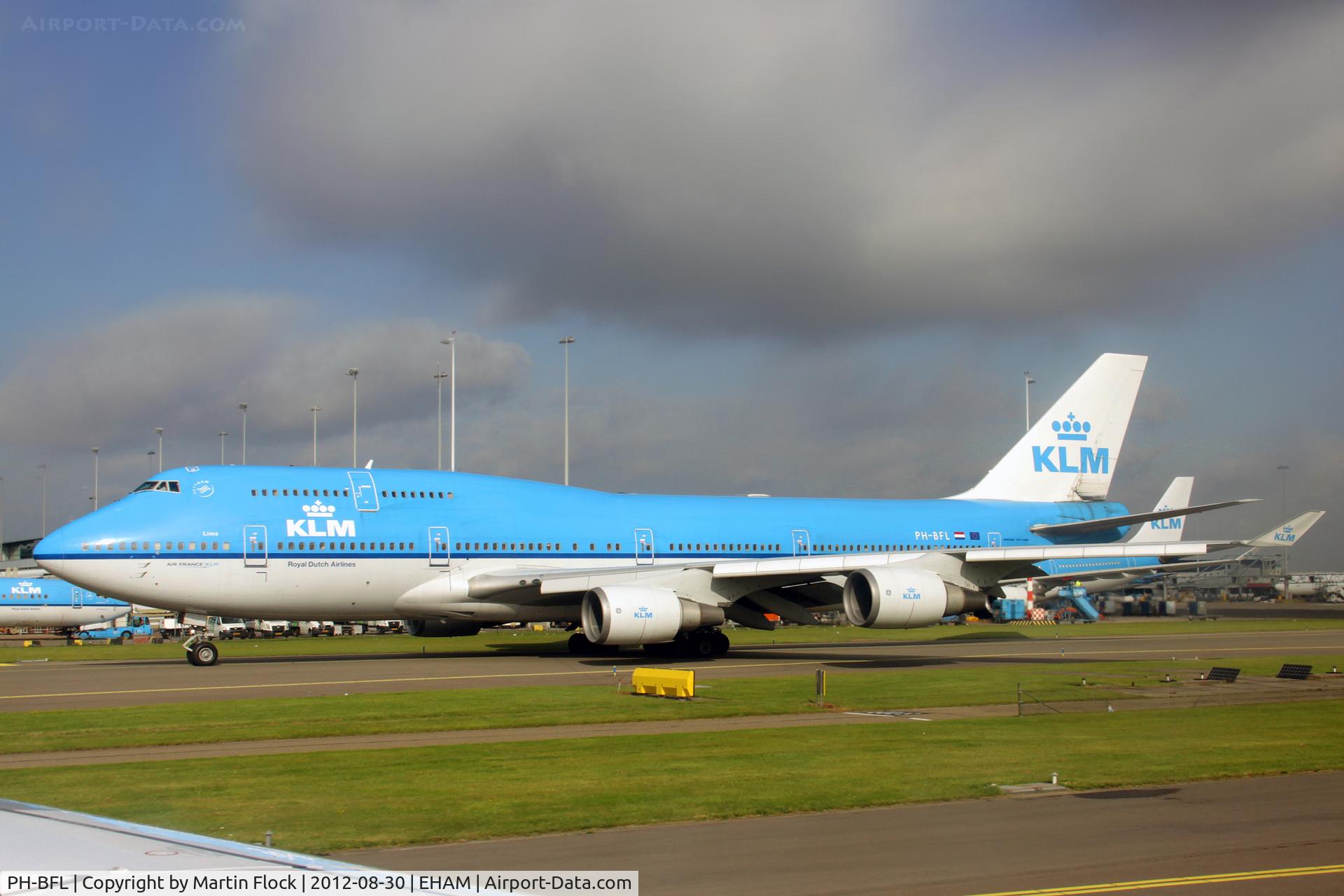 PH-BFL, 1991 Boeing 747-406 C/N 25356, .....