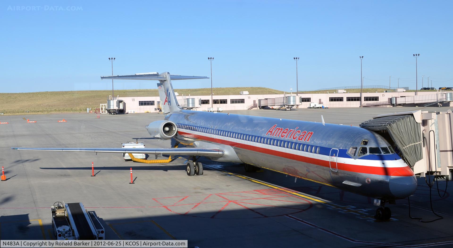 N483A, 1988 McDonnell Douglas MD-82 (DC-9-82) C/N 49676, COS, CO