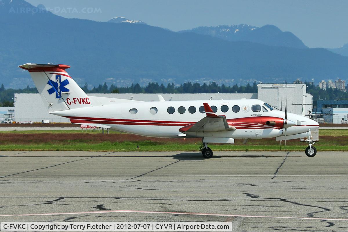 C-FVKC, 2000 Beech B300 King Air C/N FL-273, 2000 Beech B300, c/n: FL-273