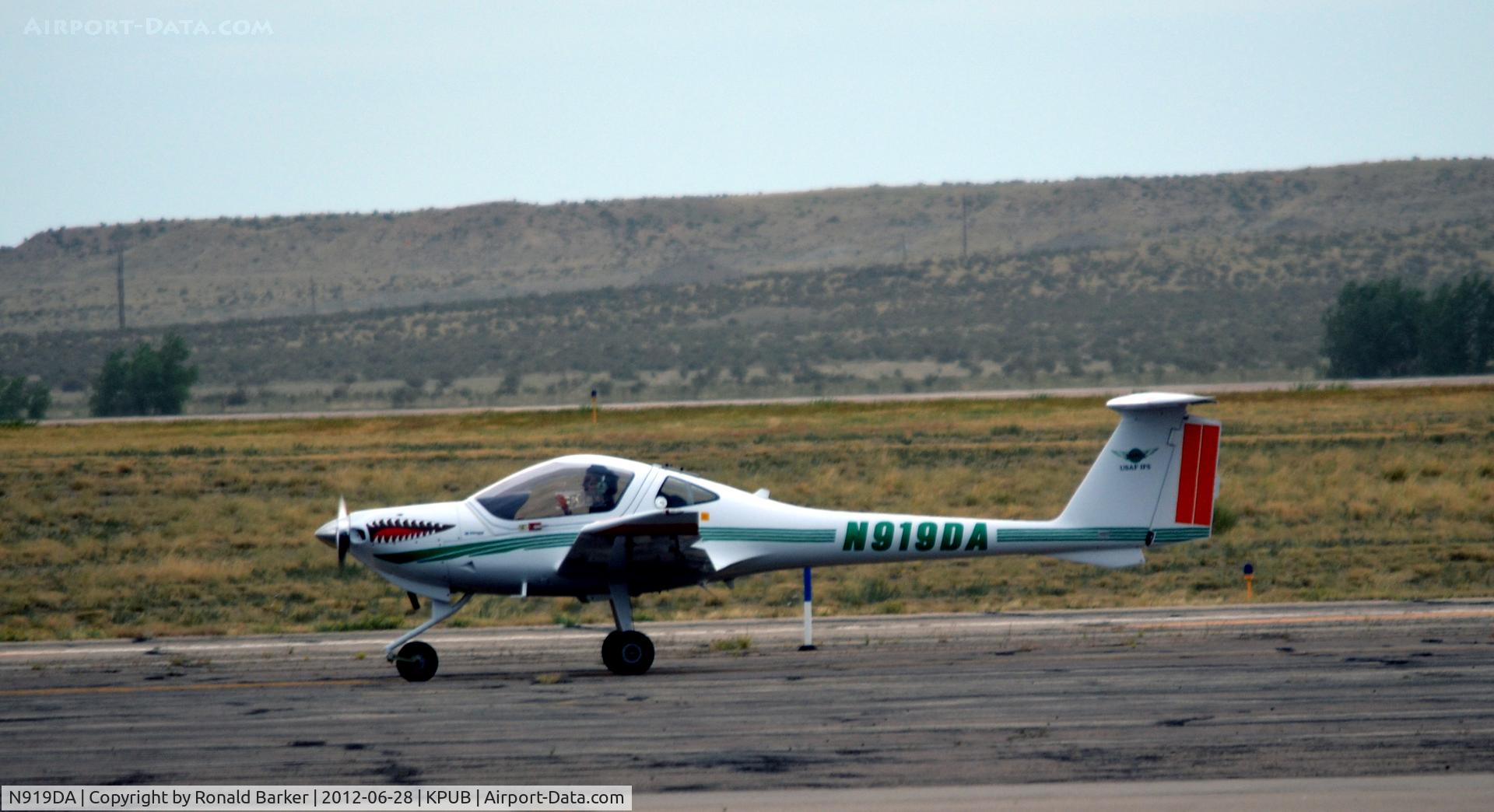 N919DA, 2006 Diamond DA-20C-1 Eclipse C/N C0393, Taxi Pueblo
