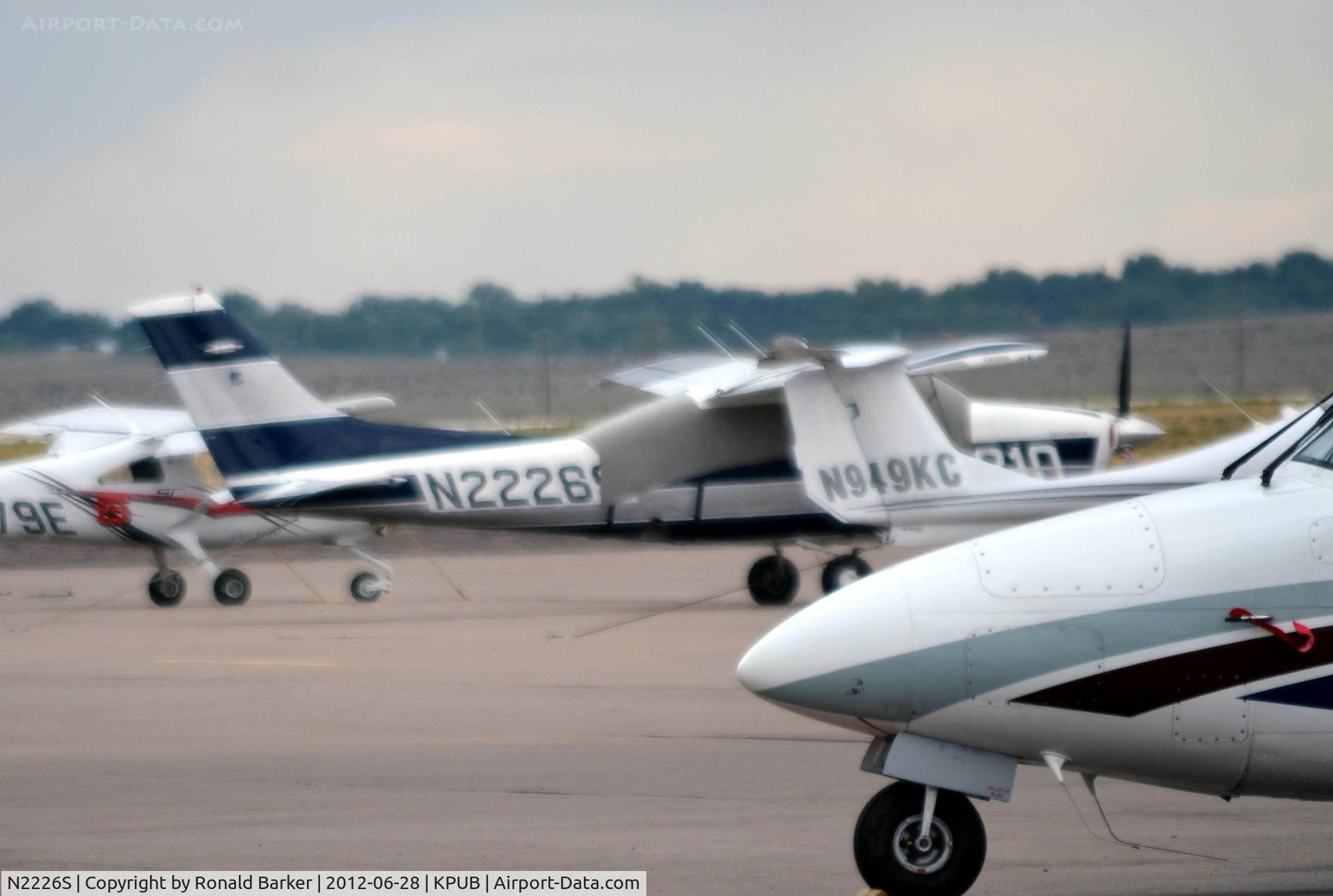 N2226S, 1976 Cessna 210L Centurion C/N 21061171, Pueblo