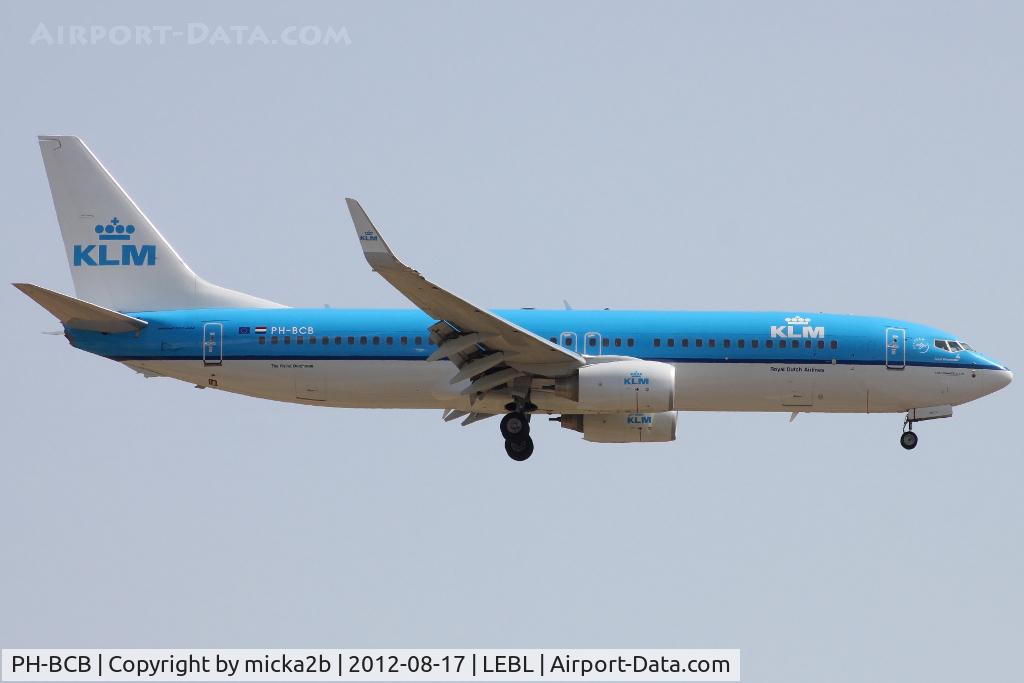 PH-BCB, 2011 Boeing 737-8K2 C/N 39443, Landing
