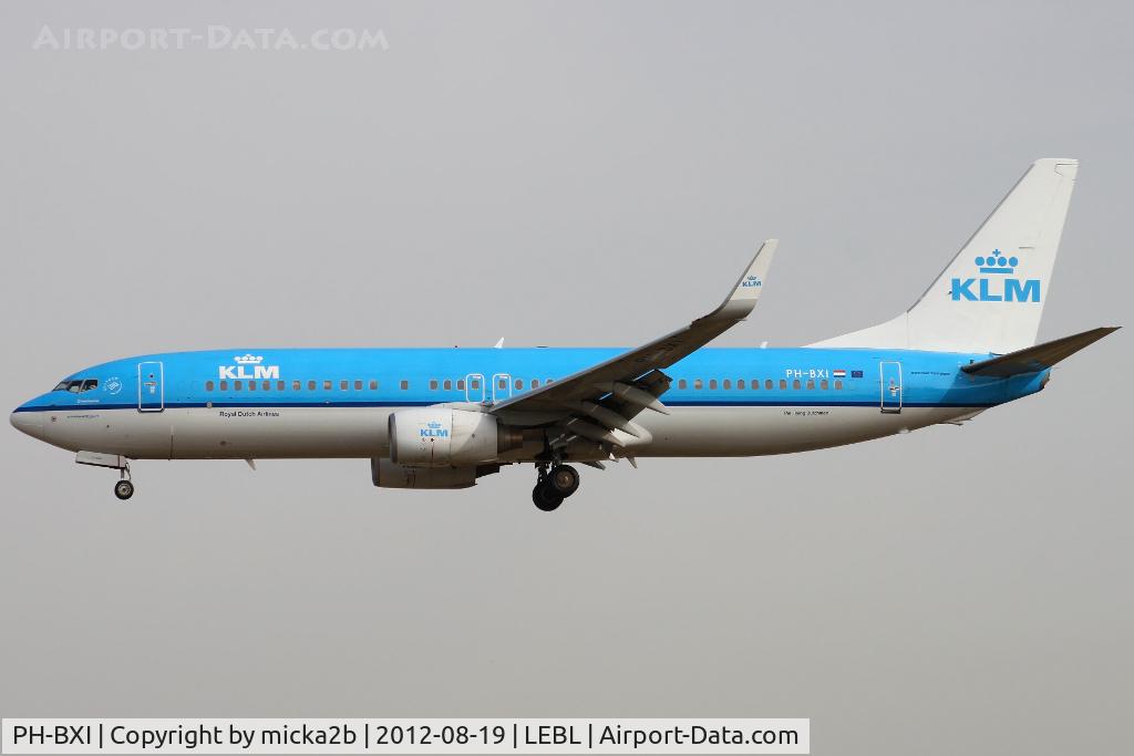 PH-BXI, 2000 Boeing 737-8K2 C/N 30358, Landing