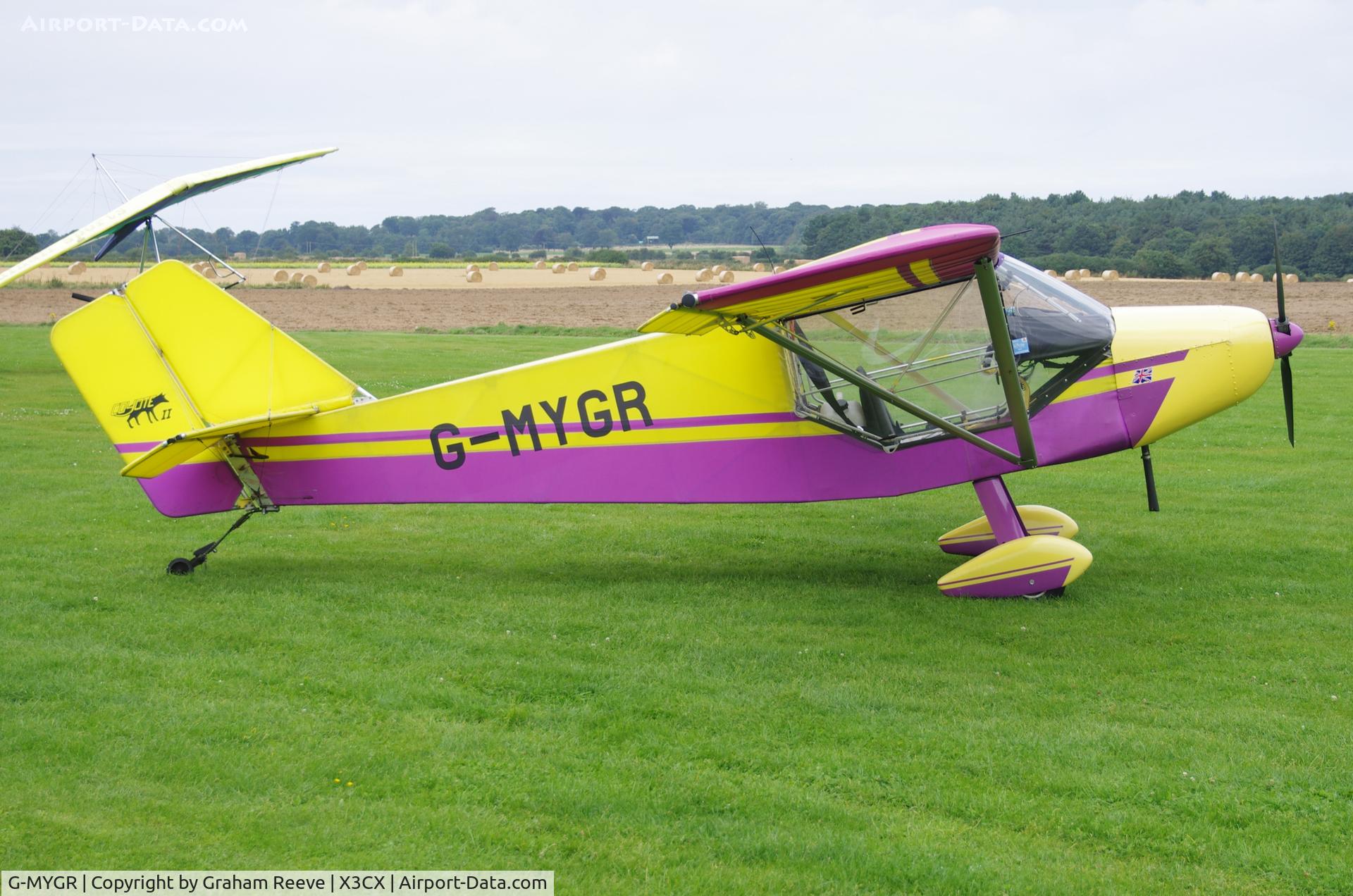 G-MYGR, 1992 Rans S-6ESD Coyote II C/N PFA 204-12378, Parked at Northrepps.