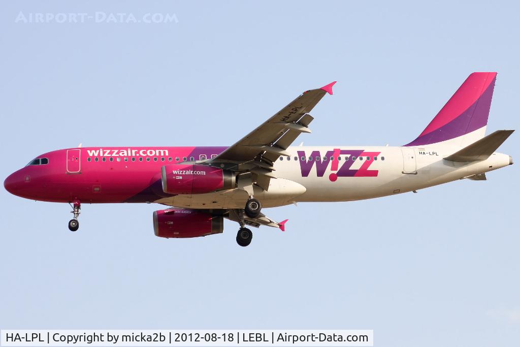 HA-LPL, 2007 Airbus A320-232 C/N 3166, Landing