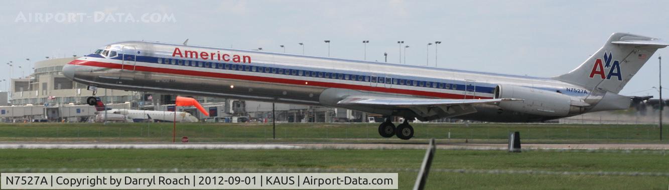N7527A, 1990 McDonnell Douglas MD-82 (DC-9-82) C/N 49919, AAL MD82 touches down 17L.