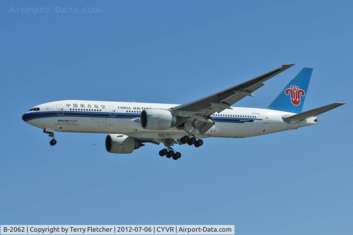 B-2062, 1998 Boeing 777-21B/ER C/N 27606, Boeing 777-21B (ER), c/n: 27606