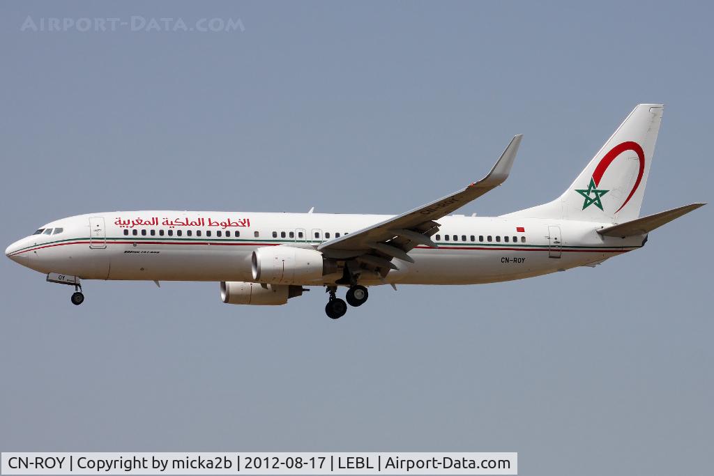 CN-ROY, 2010 Boeing 737-8B6 C/N 33070, Landing