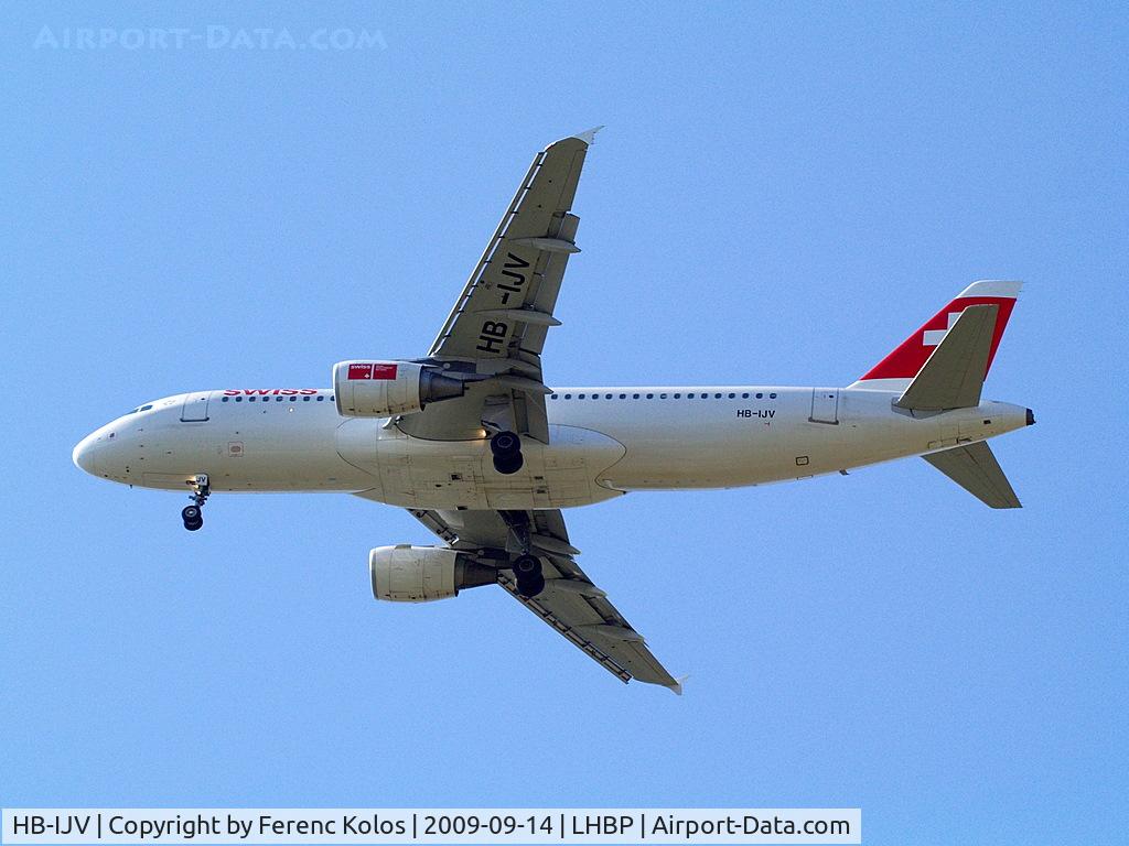 HB-IJV, 2003 Airbus A320-214 C/N 2024, Ferihegy