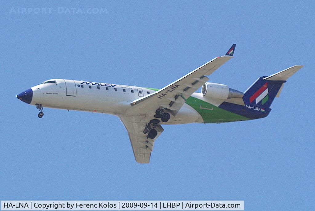 HA-LNA, 2002 Canadair CRJ-100ER (CL-600-2B19) C/N 7676, Ferihegy