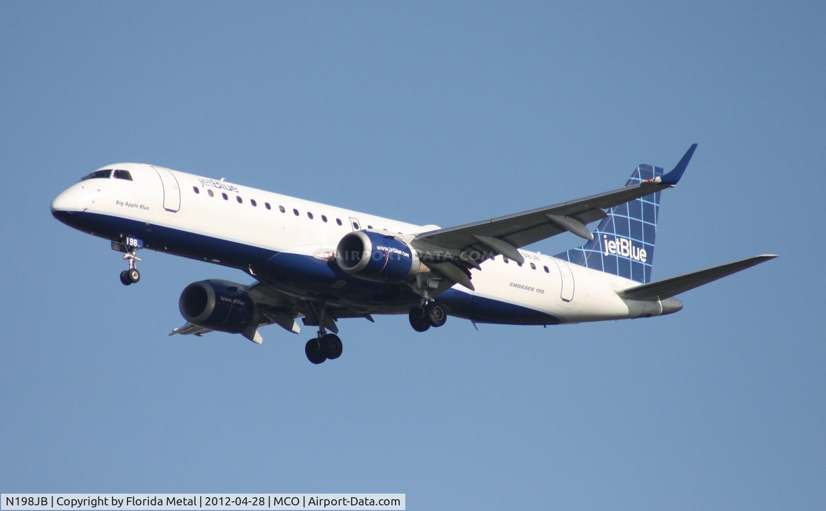 N198JB, 2006 Embraer 190AR (ERJ-190-100IGW) C/N 19000021, Jet Blue E190