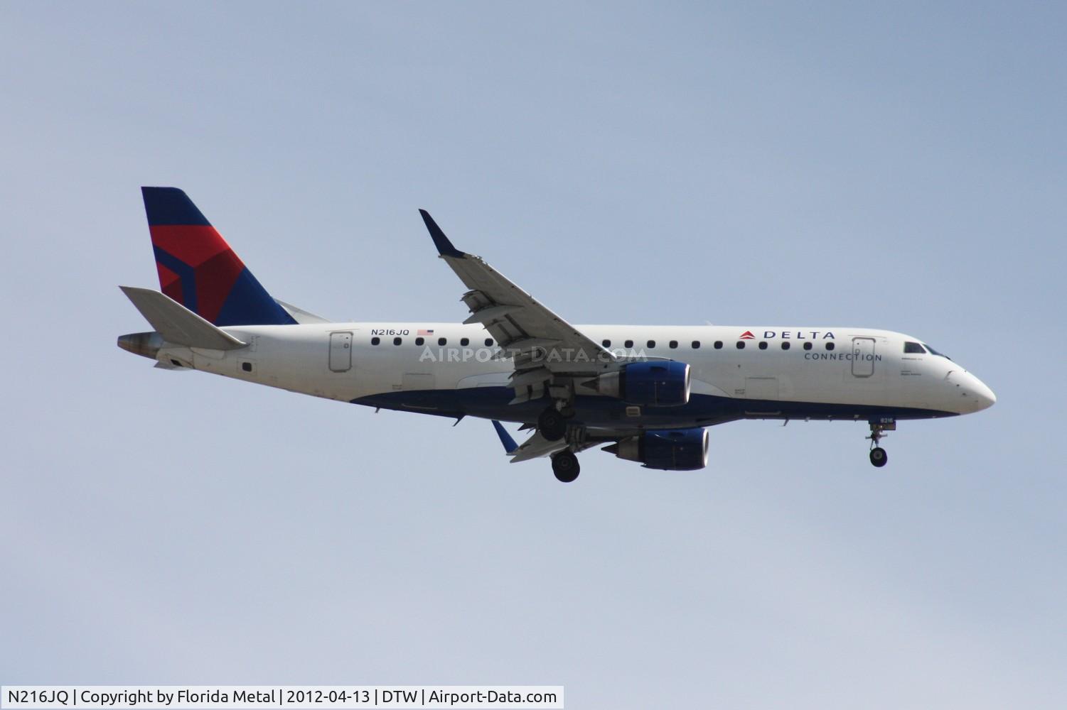 N216JQ, 2009 Embraer 175LR (ERJ-170-200LR) C/N 17000273, Delta Connection E175