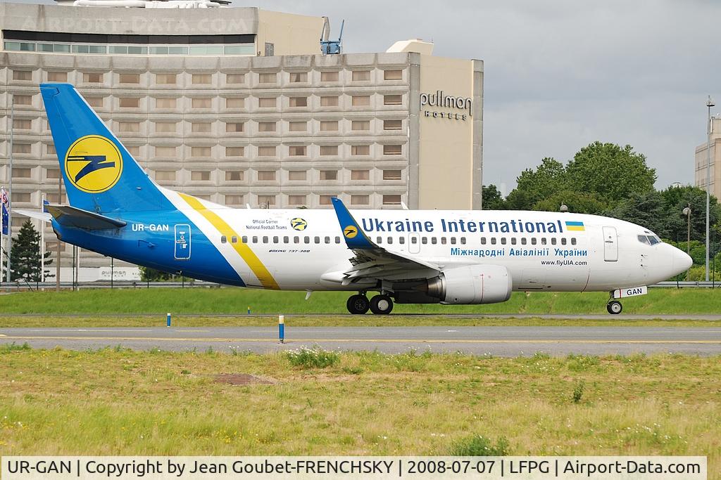 UR-GAN, 1998 Boeing 737-36N C/N 28569, AUI [PS] Ukraine International Airlines