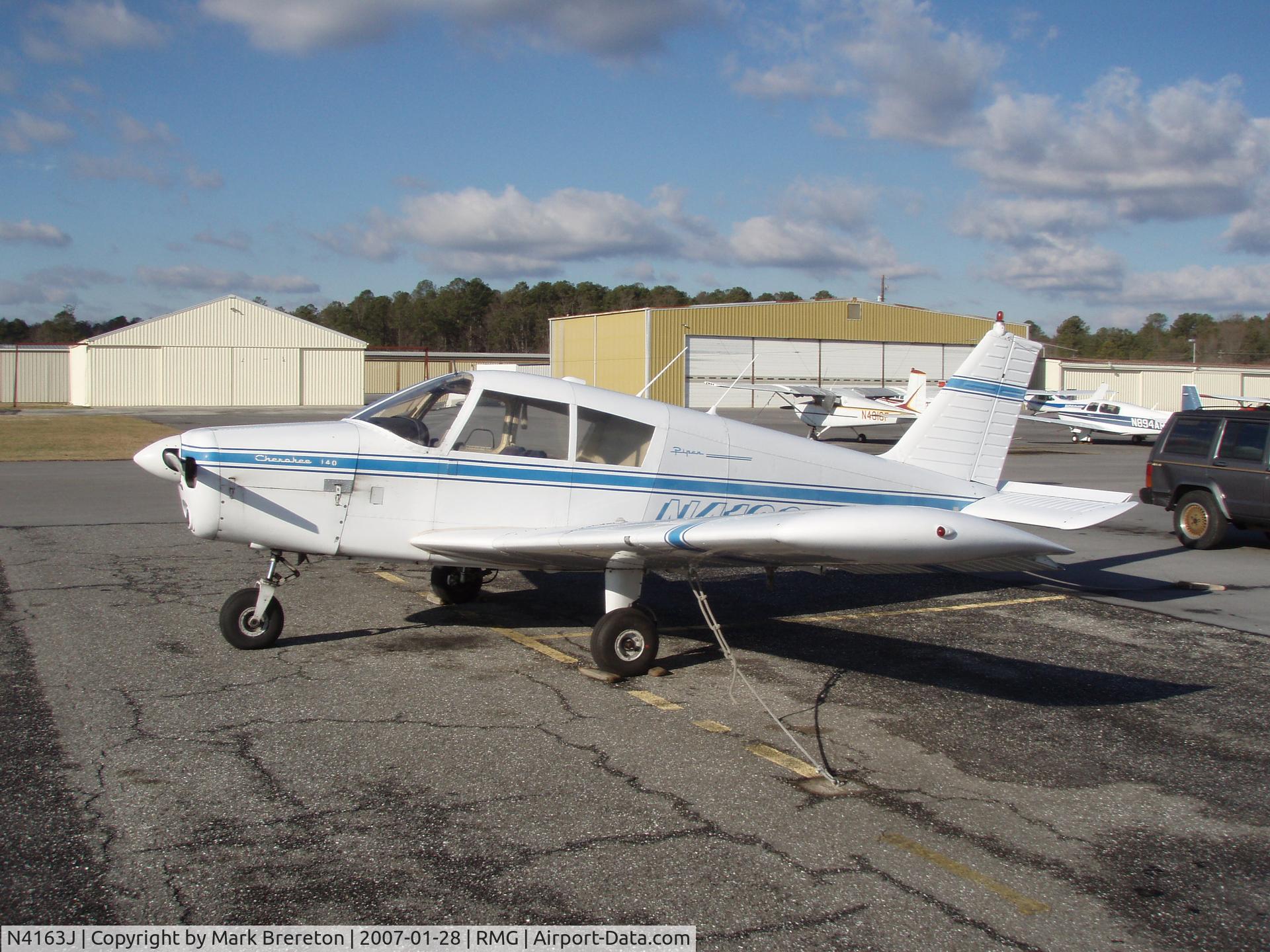 N4163J, 1966 Piper PA-28-140 C/N 28-22493, At Rome GA RMG
