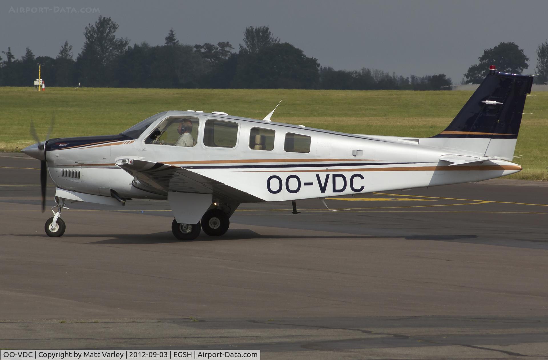 OO-VDC, Hawker Beechcraft Corp G36 Bonanza C/N E-3916, Arriving at SaxonAir.
