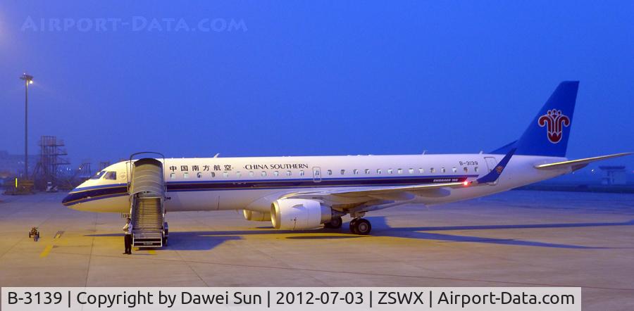 B-3139, 2012 Embraer 190LR (ERJ-190-100LR) C/N 19000548, EMB-190