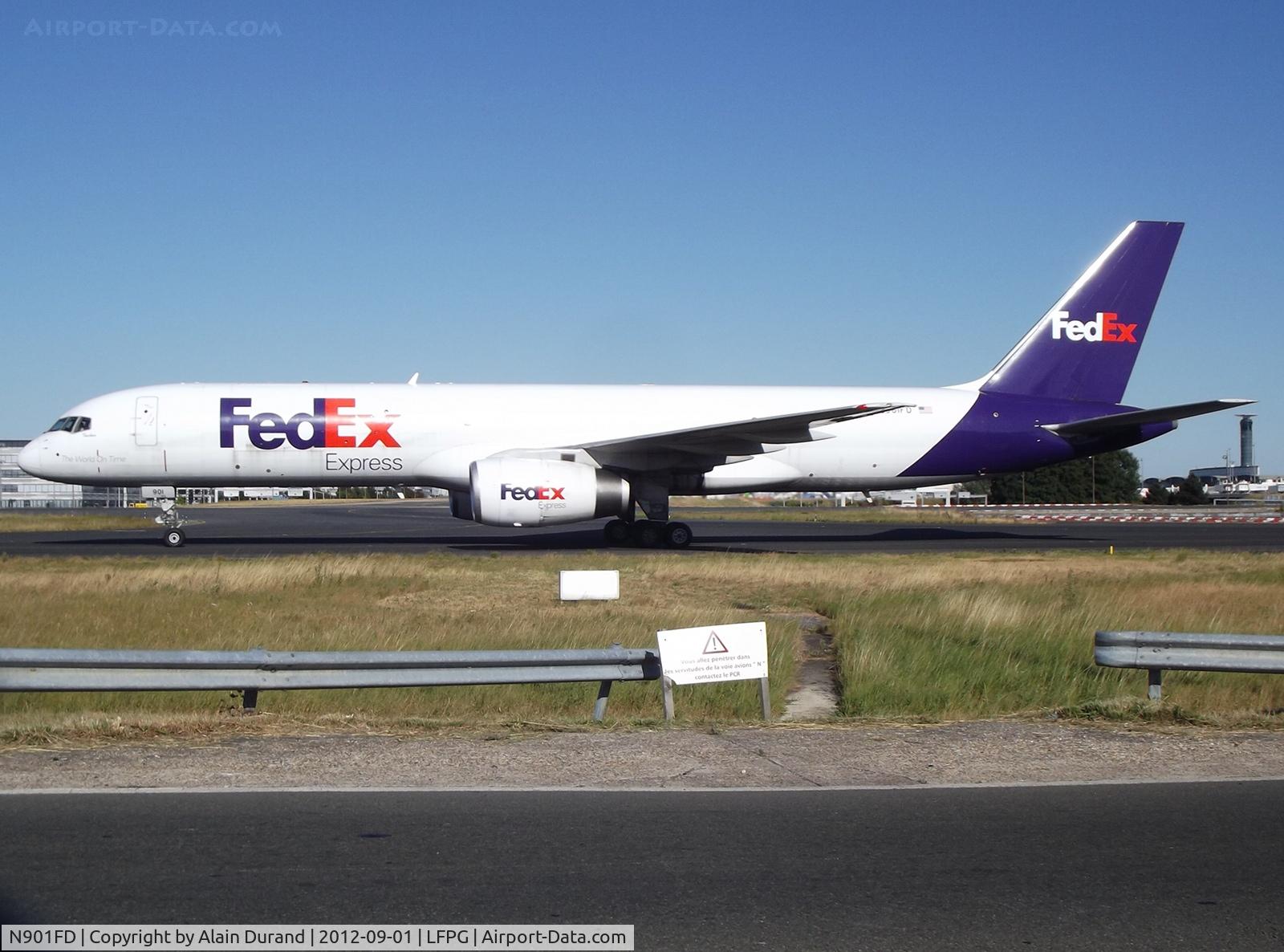 N901FD, 1993 Boeing 757-2B7 C/N 27122, C/N 525 alias 