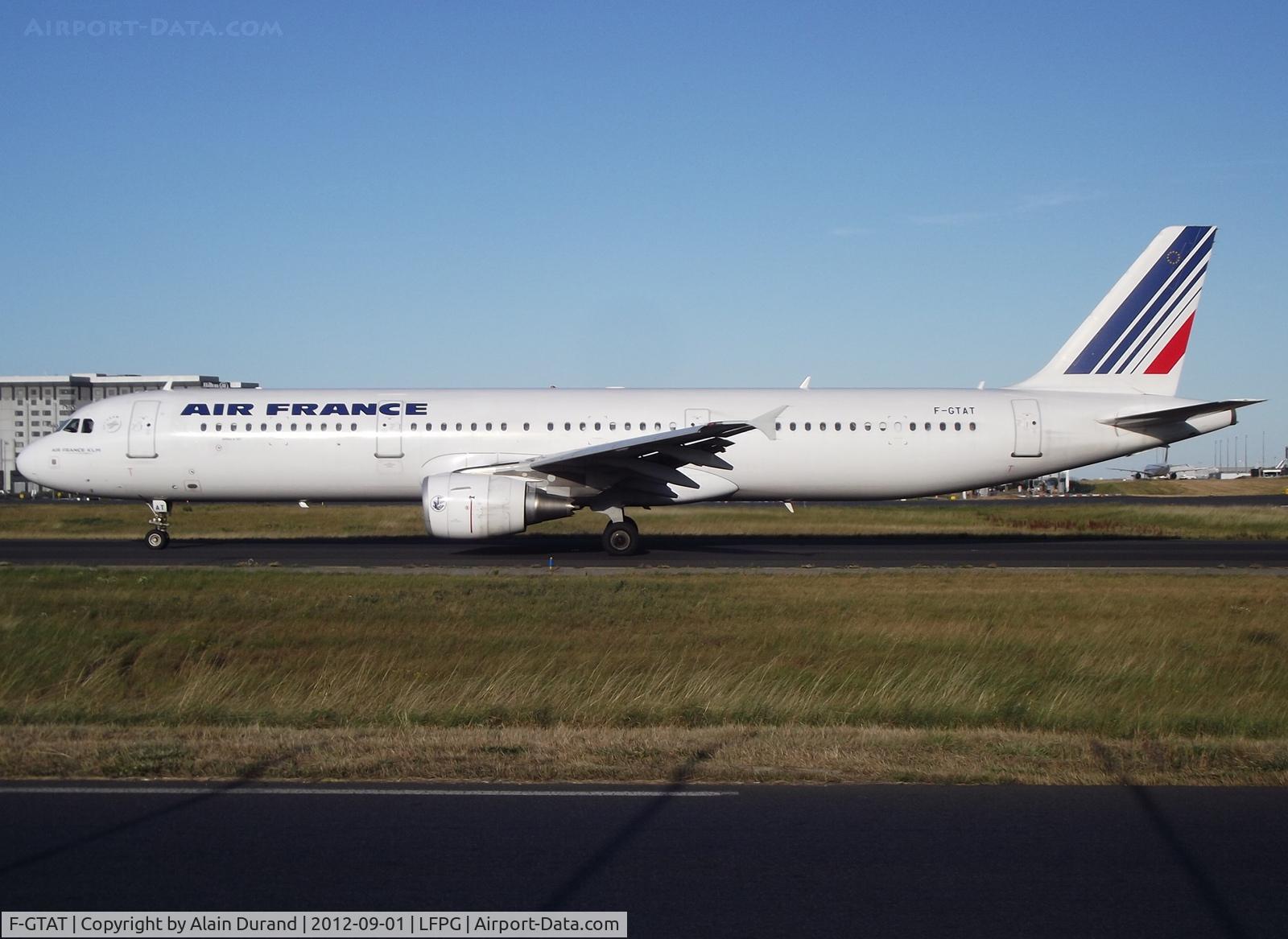 F-GTAT, 2008 Airbus A321-211 C/N 3441, leased by ILFC since day 1.