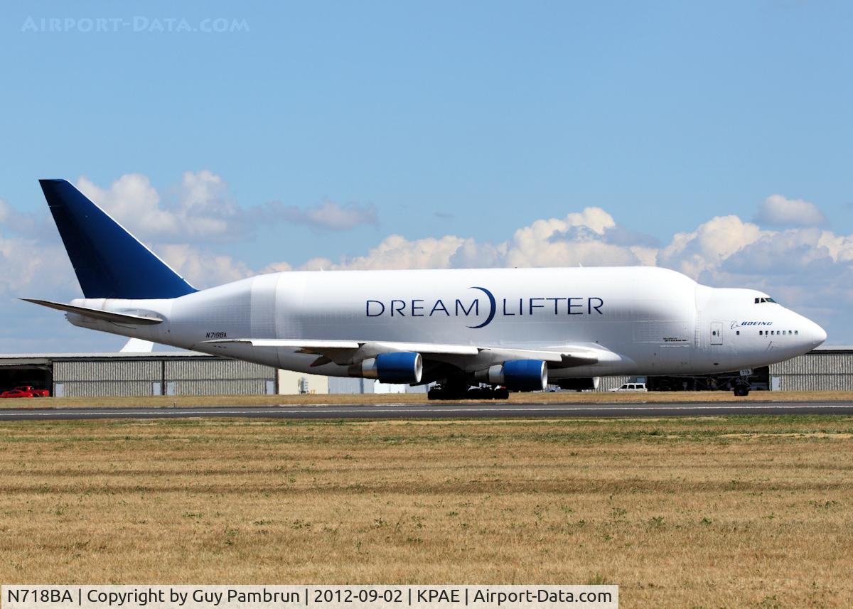 N718BA, 1992 Boeing 747-4H6 C/N 27042, Massive is all I can say