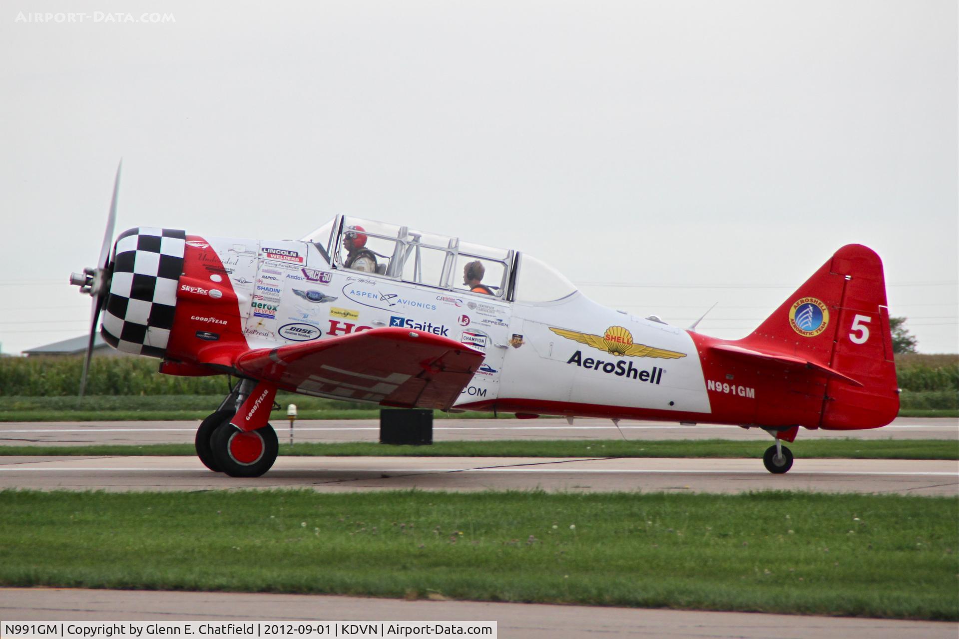 N991GM, 1941 North American AT-6C Texan C/N 88-17575, Quad Cities Air Show