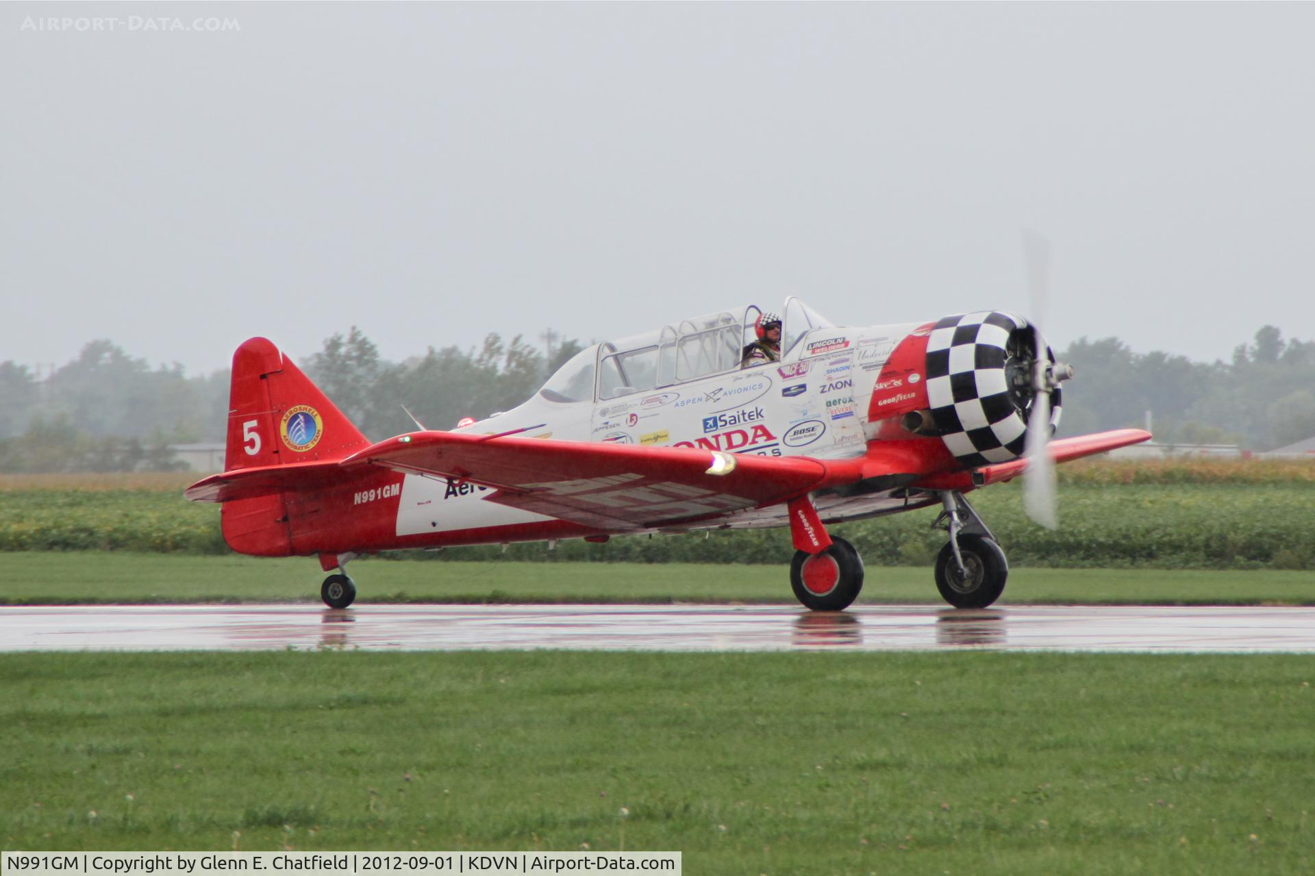 N991GM, 1941 North American AT-6C Texan C/N 88-17575, Quad Cities Air Show