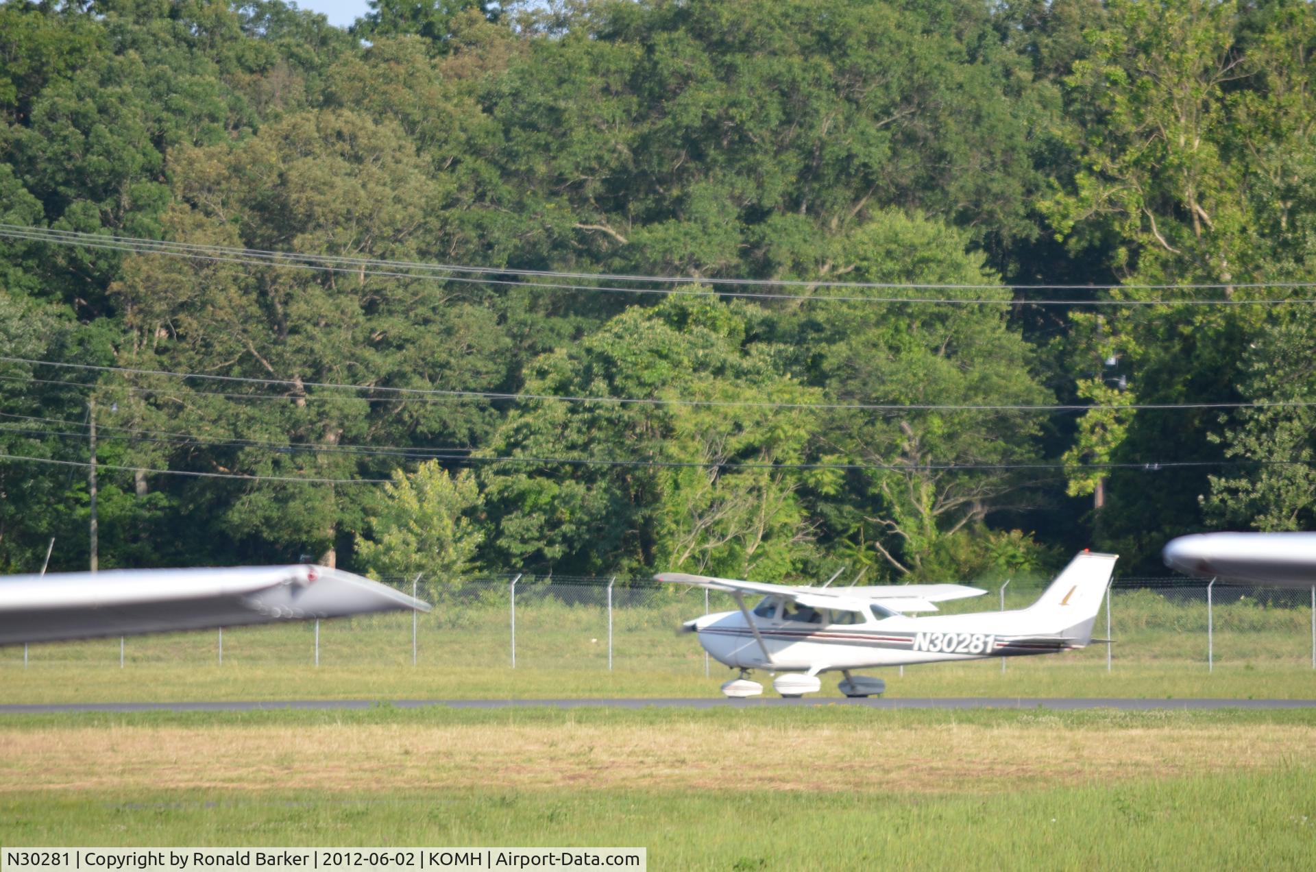 N30281, 1974 Cessna 172M C/N 17264134, Taxi Orange
